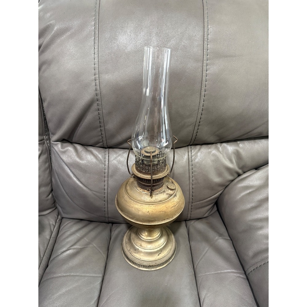 Antique Rayo Nickel Plated Brass Center Draft Oil Lamp with Glass‎ Chimney
